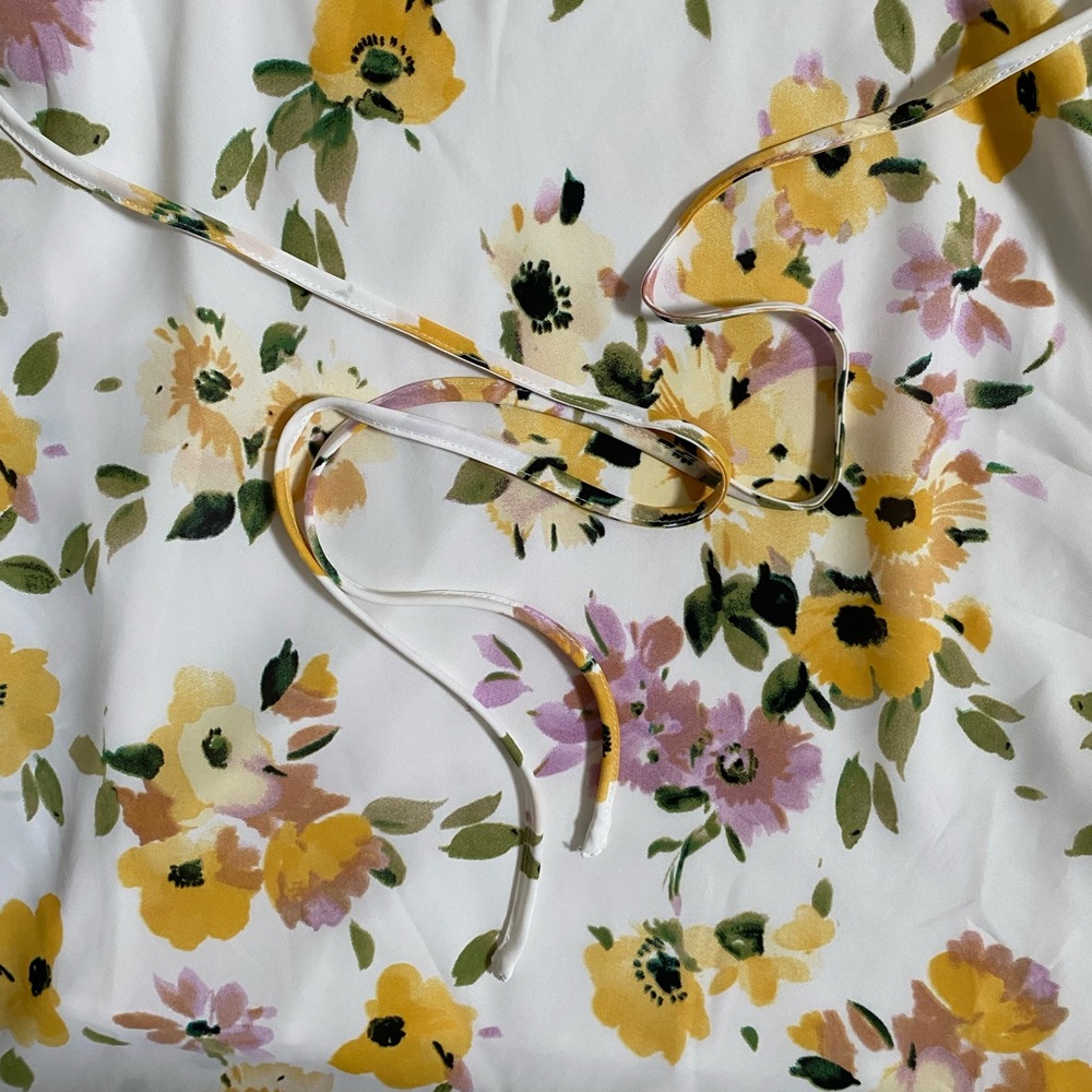 Princess Polly Nellie Mini Dress White Floral with Yellow & Pink Flowers - Picture 11 of 14